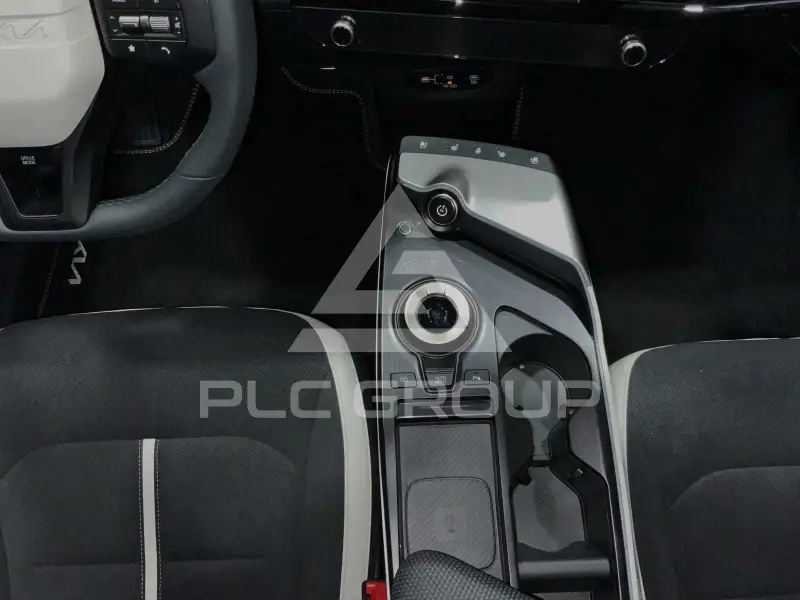 2025 KIA EV