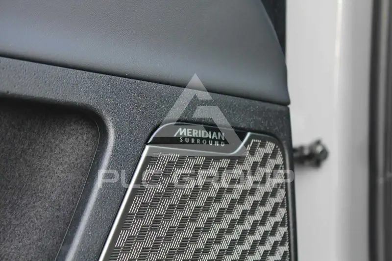 2025 KIA EV