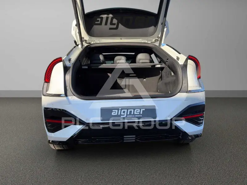 2025 KIA EV