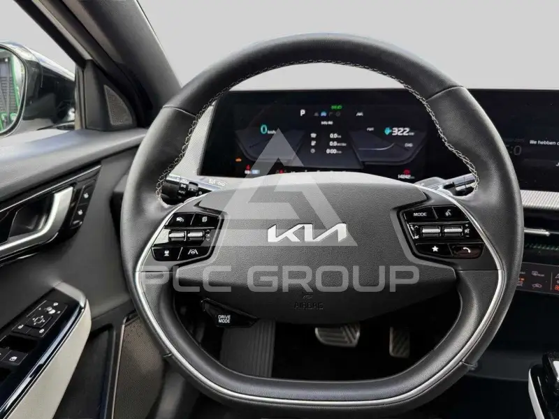 2025 KIA EV