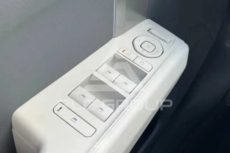 2025 KIA EV