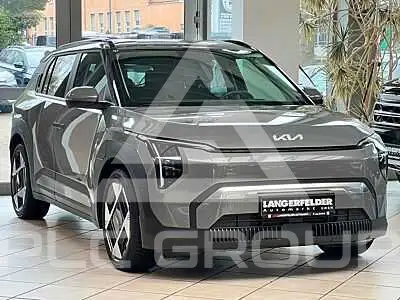 2025 KIA EV