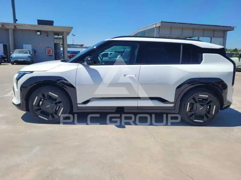 2025 KIA EV
