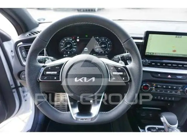 2025 KIA Ceed