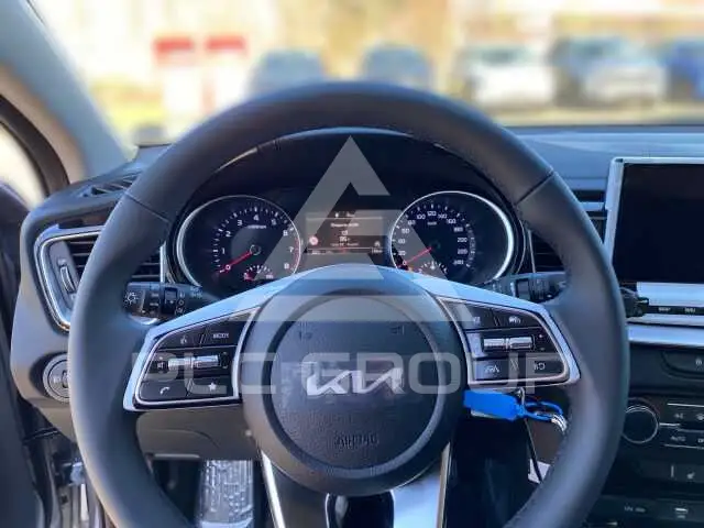 2025 KIA Ceed
