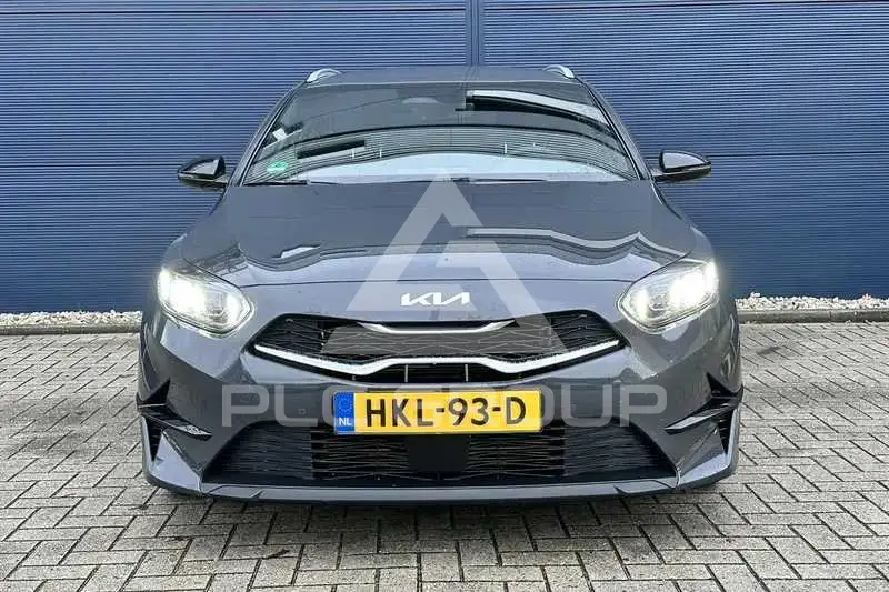 2025 KIA Ceed