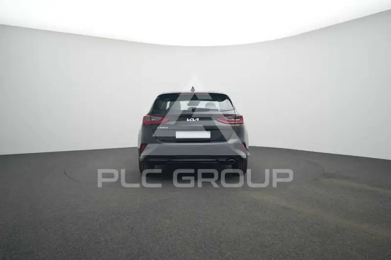 2025 KIA Ceed