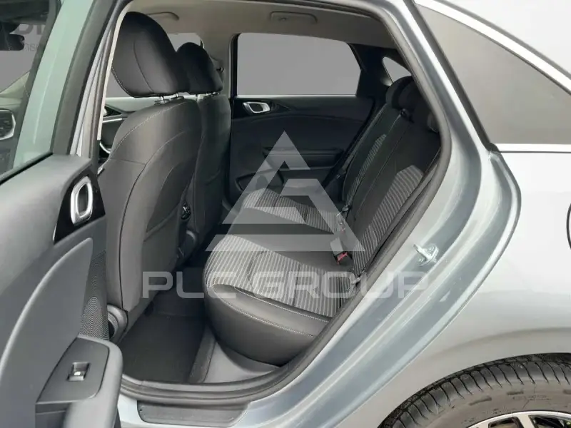 2025 KIA Ceed