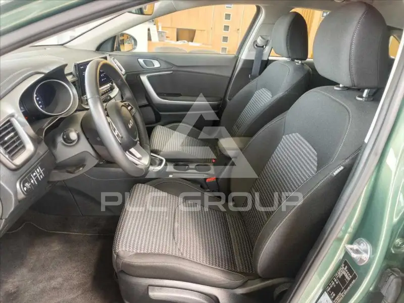 2025 KIA Ceed
