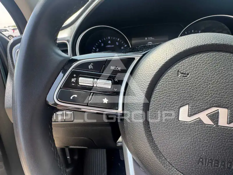 2025 KIA Ceed