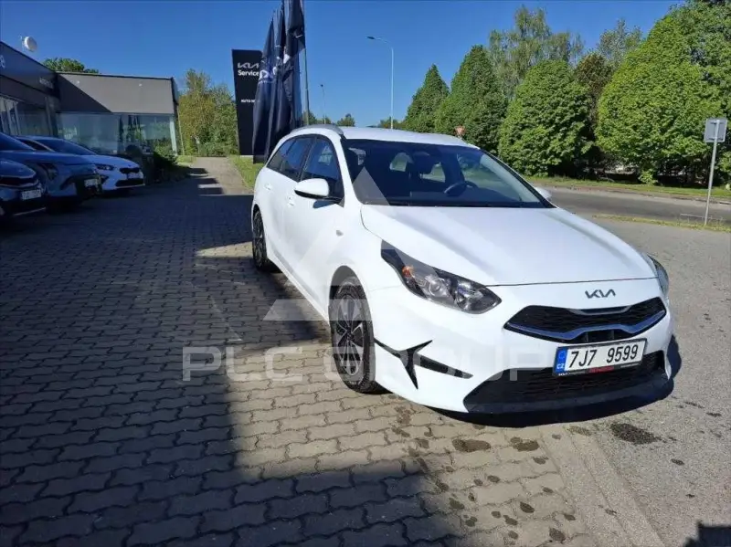 2025 KIA Ceed