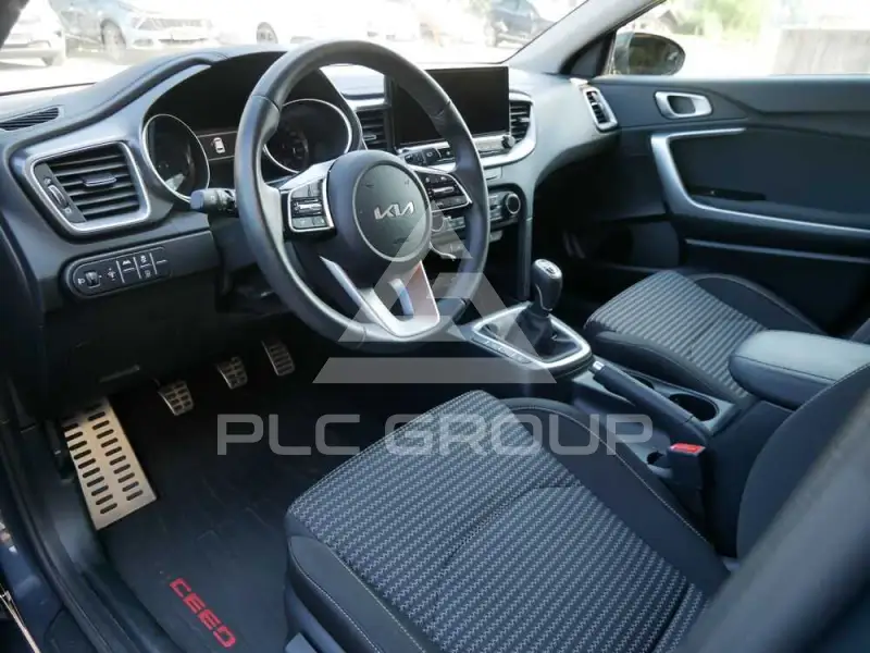 2025 KIA Ceed