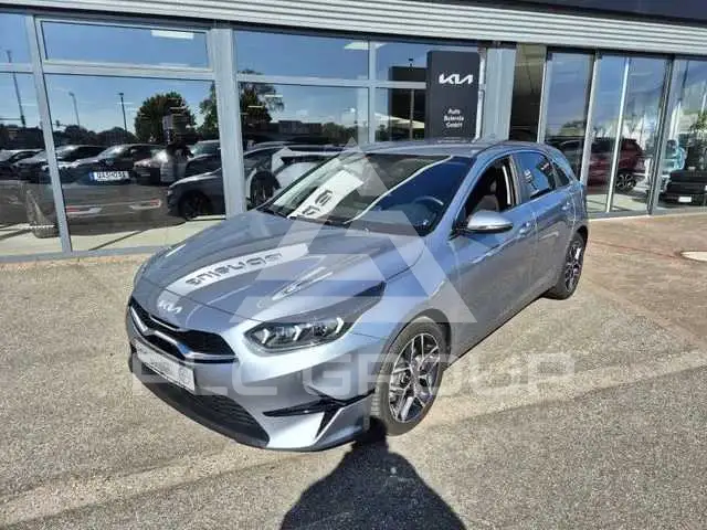 2025 KIA Ceed