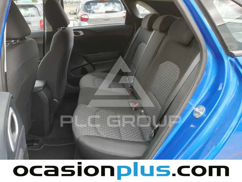 2025 KIA Ceed