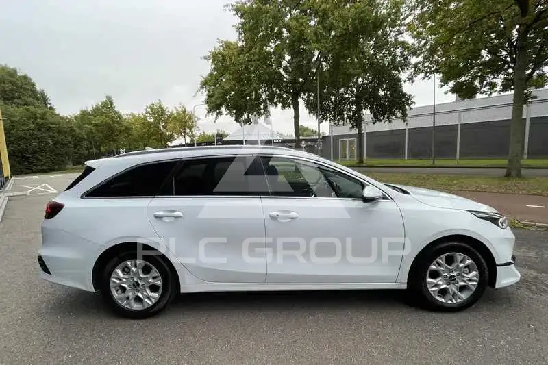 2025 KIA Ceed