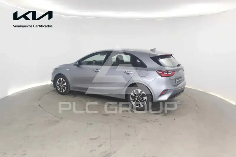 2025 KIA Ceed