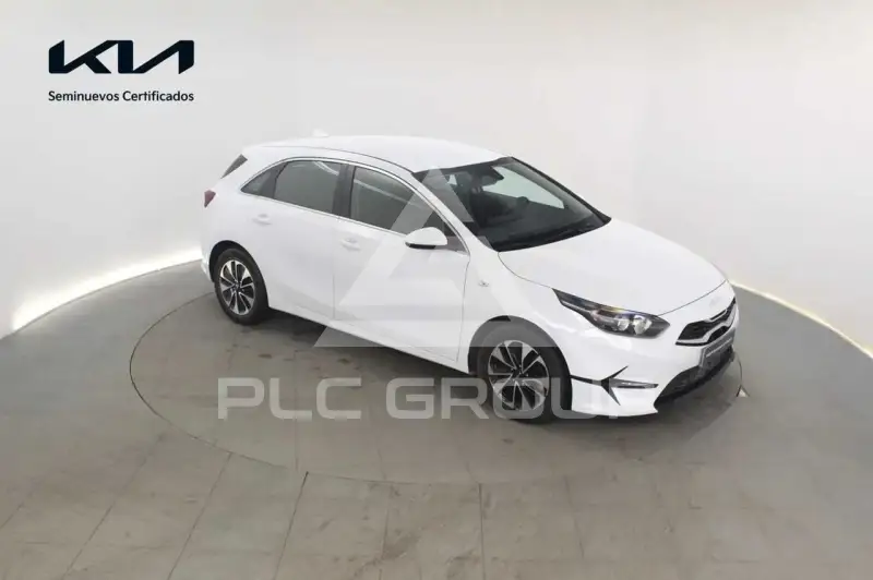 2025 KIA Ceed
