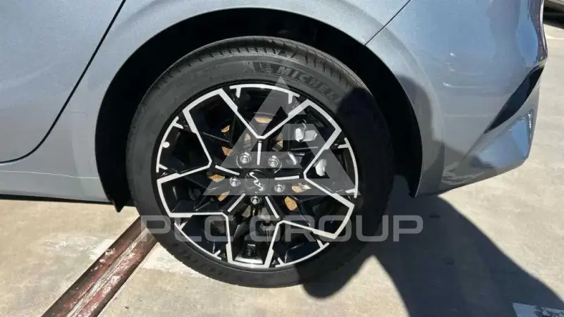 2025 KIA Ceed