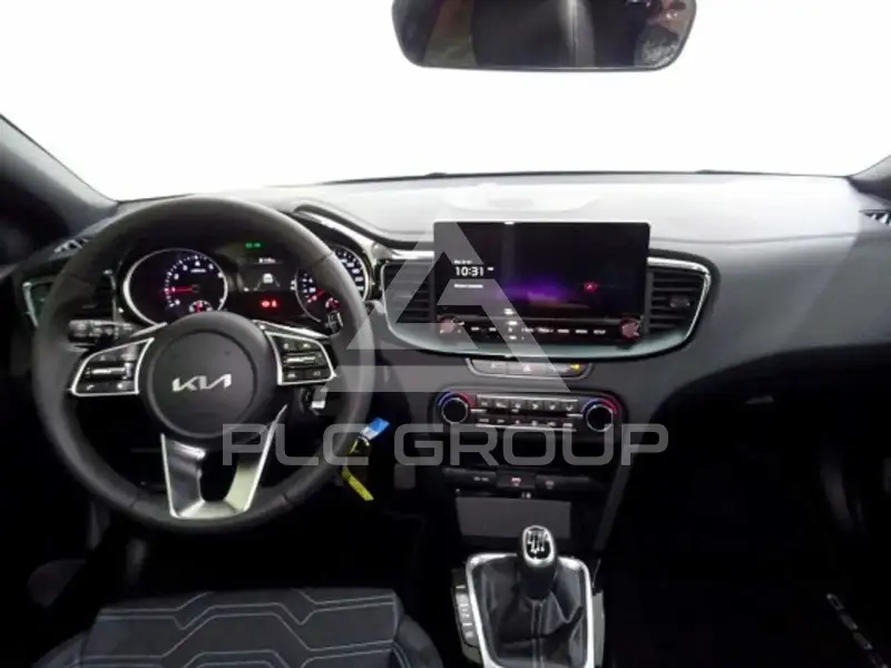 2025 KIA Ceed