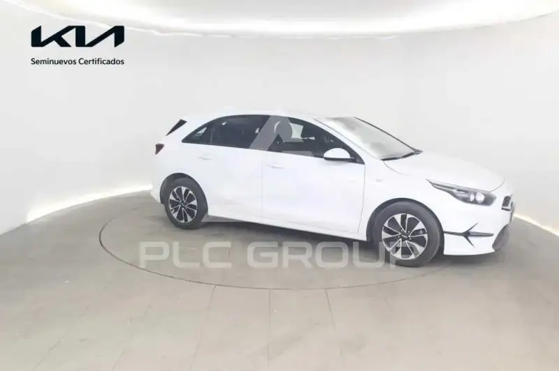 2025 KIA Ceed