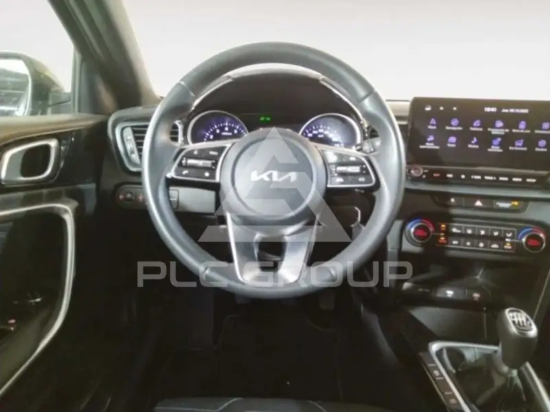 2025 KIA Ceed