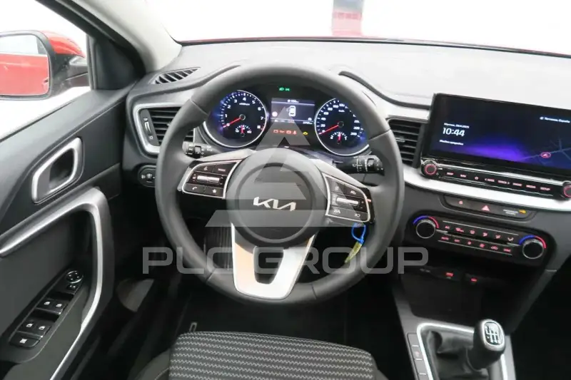 2025 KIA Ceed