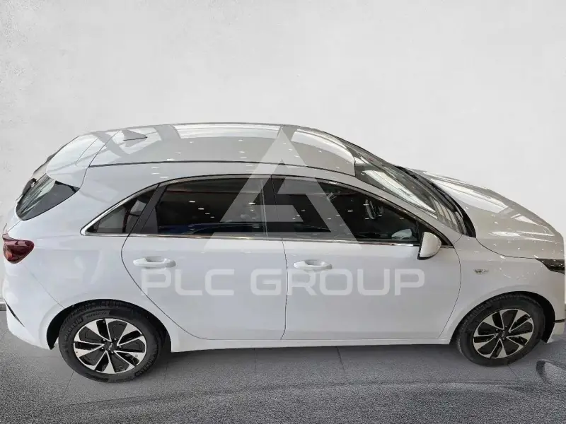 2025 KIA Ceed