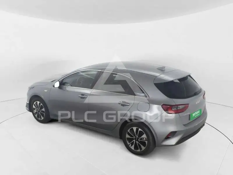 2025 KIA Ceed