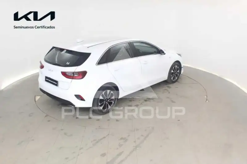 2025 KIA Ceed