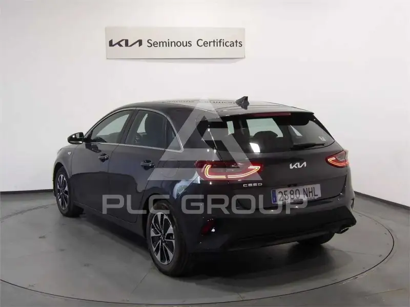 2025 KIA Ceed