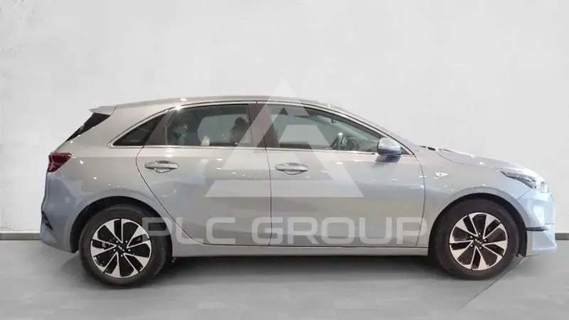 2025 KIA Ceed