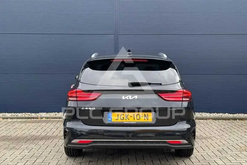 2025 KIA Ceed
