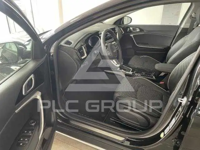 2025 KIA Ceed