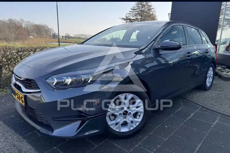2025 KIA Ceed