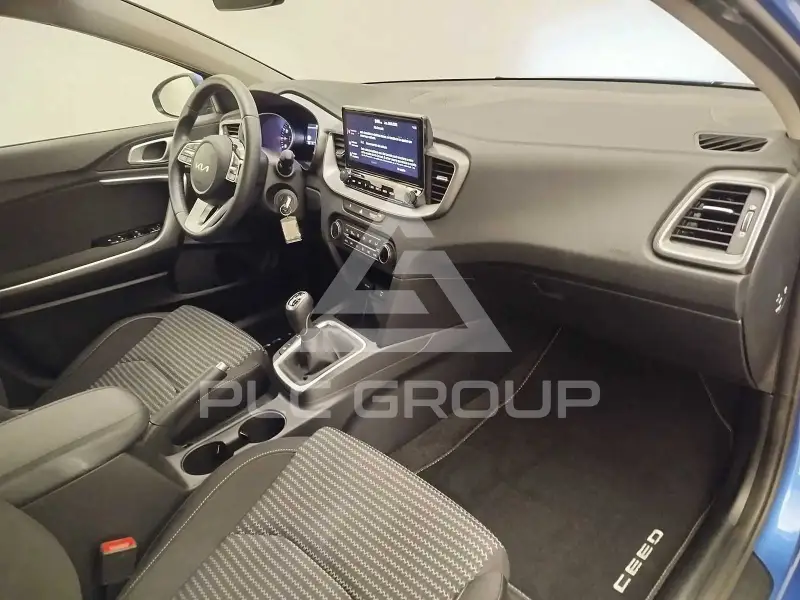 2025 KIA Ceed