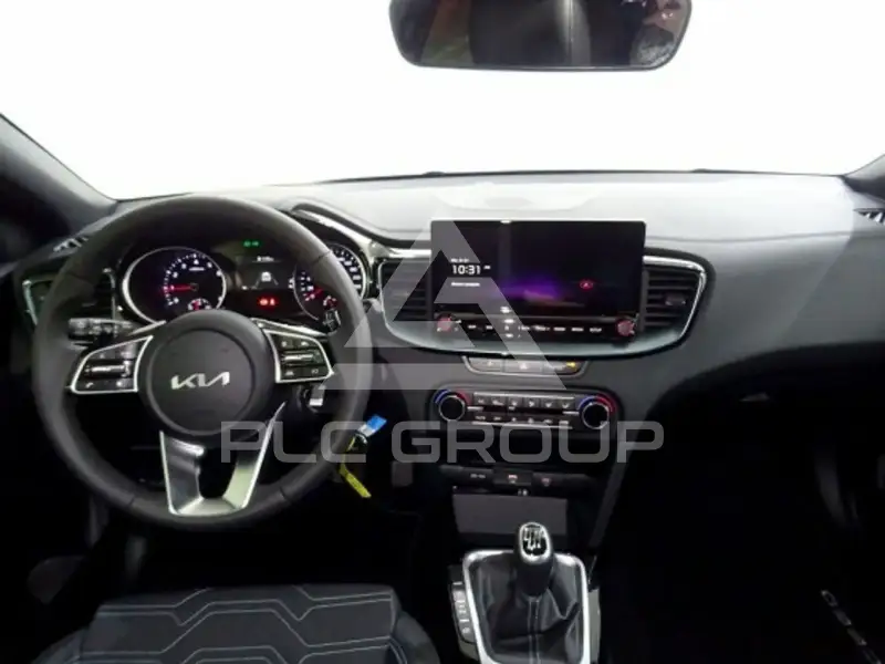 2025 KIA Ceed