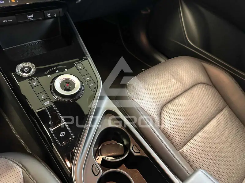 2025 KIA Niro