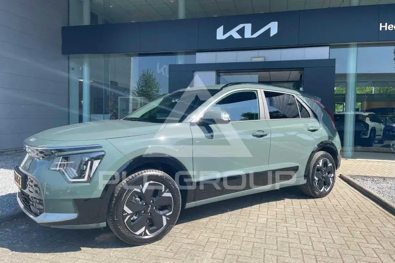 2025 KIA Niro