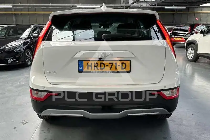 2025 KIA Niro