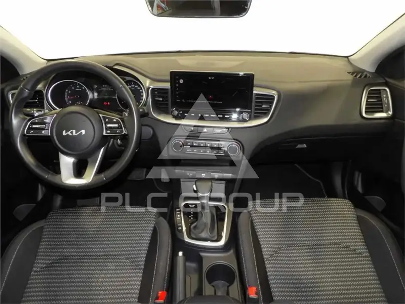 2025 KIA XCEED