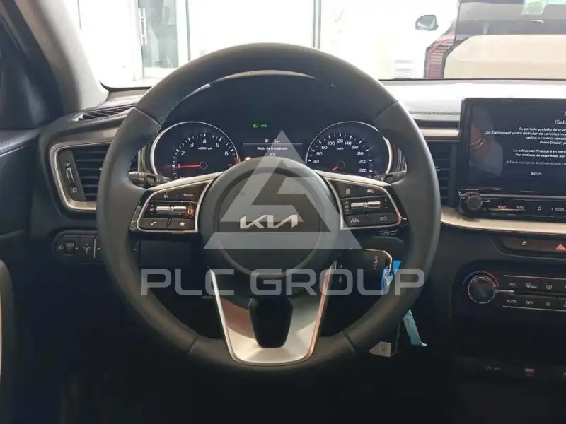 2025 KIA XCEED
