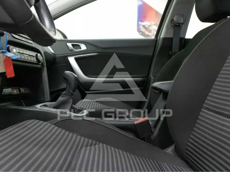 2025 KIA XCEED