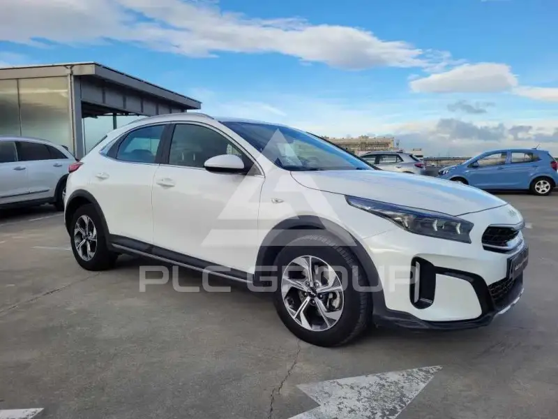 2025 KIA XCEED