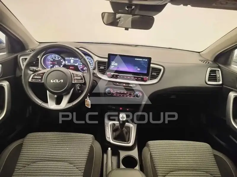 2025 KIA XCEED