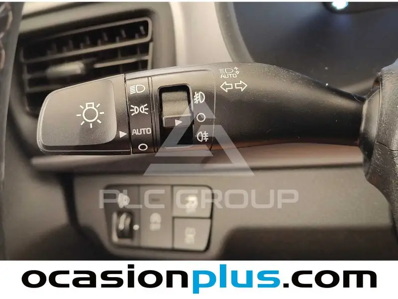 2025 KIA Stonic