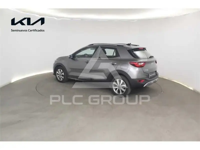 2025 KIA Stonic