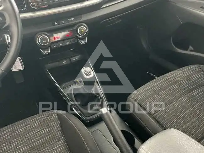 2025 KIA Stonic