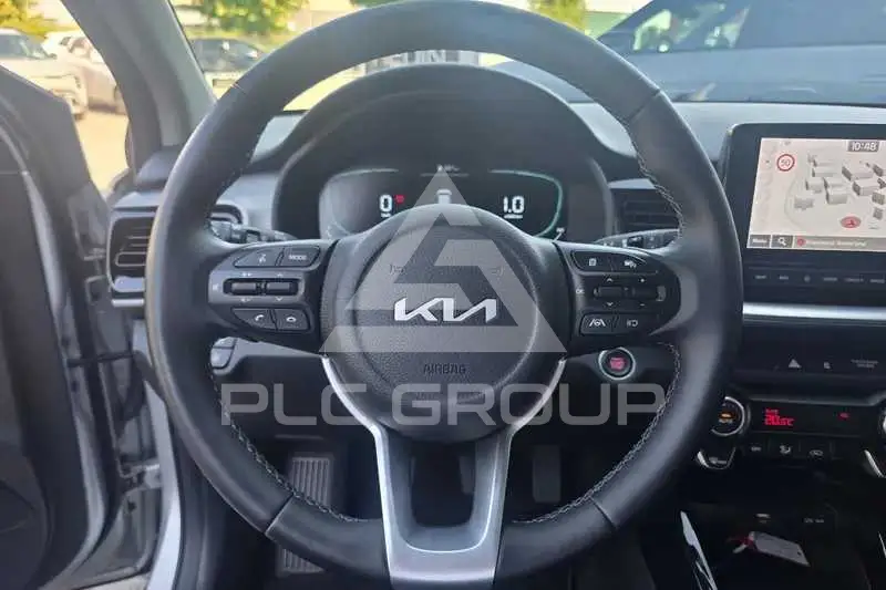 2025 KIA Stonic