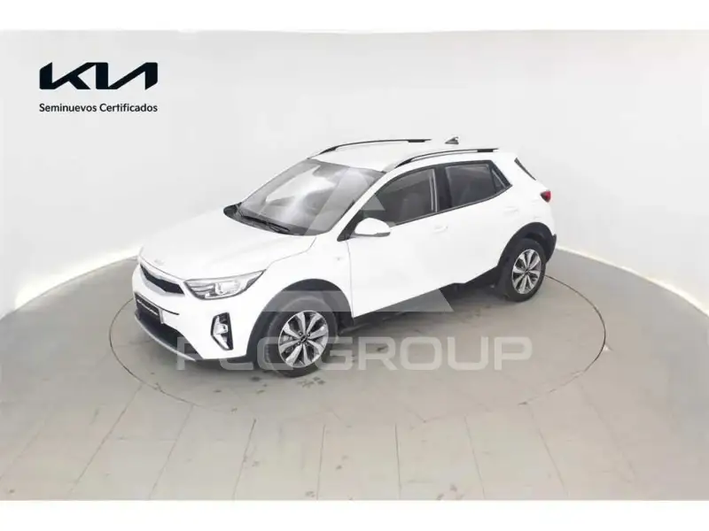 2025 KIA Stonic
