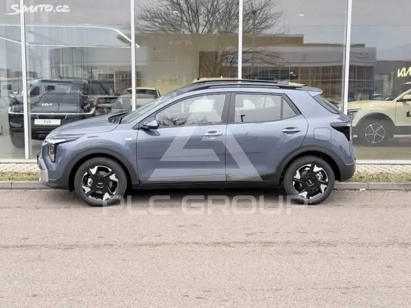 2025 KIA Stonic